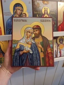 Рукописная икона Петр и Феврония с пейзажем №206 (Размер 17х21 см)